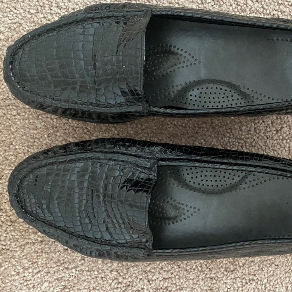 SAS 9W Black Faux-Snake Print Leather Slip On Loafer Comfort Women's Shoes